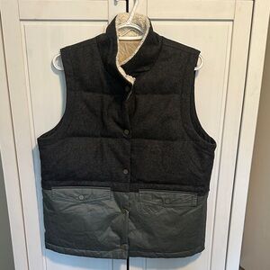 Carve Designs Zane Vest, Women’s M, gray/olive